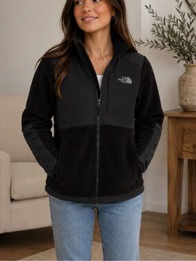 The North Face Black Fleece Jacket with Light Gray Logo